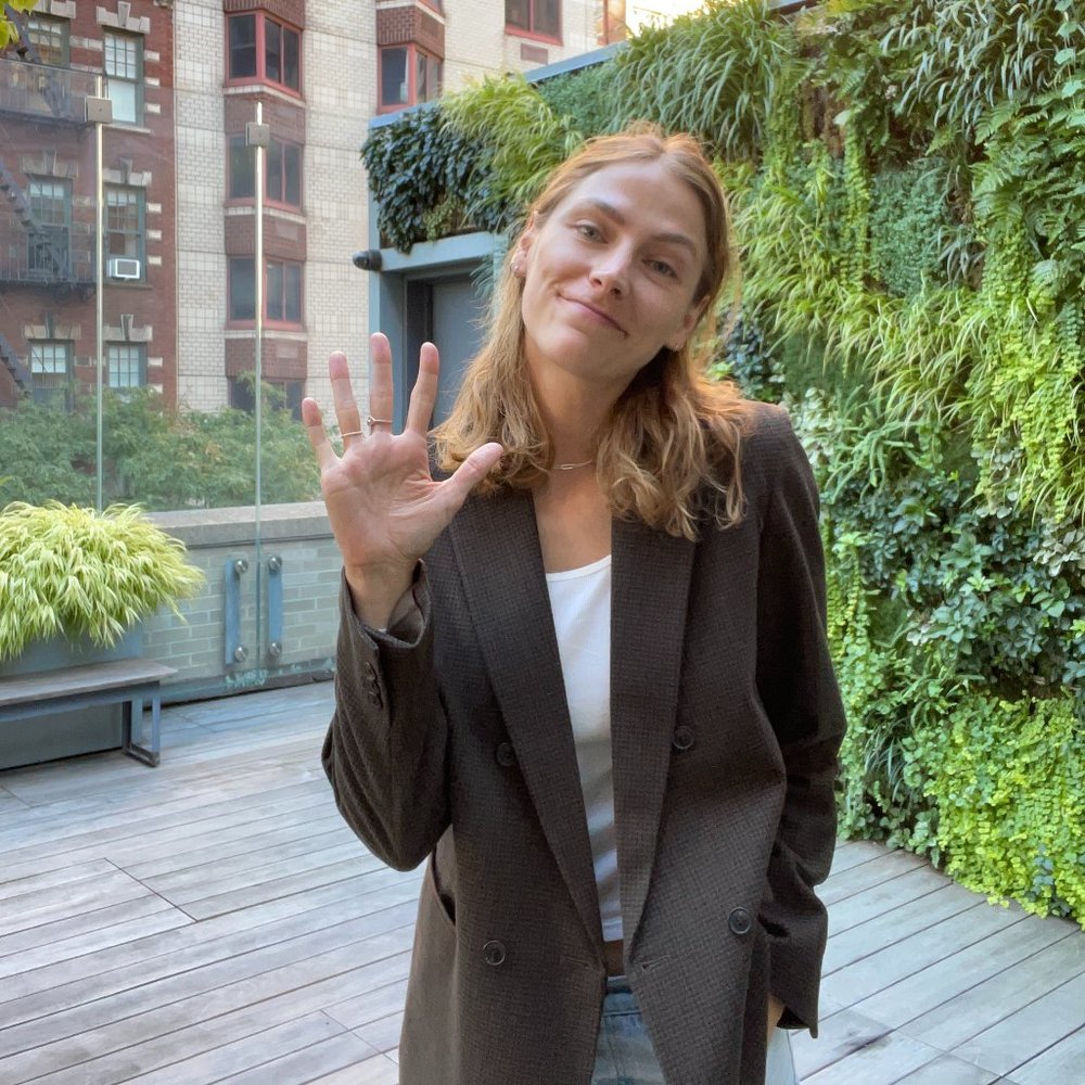 Meet your Posher, Olivia